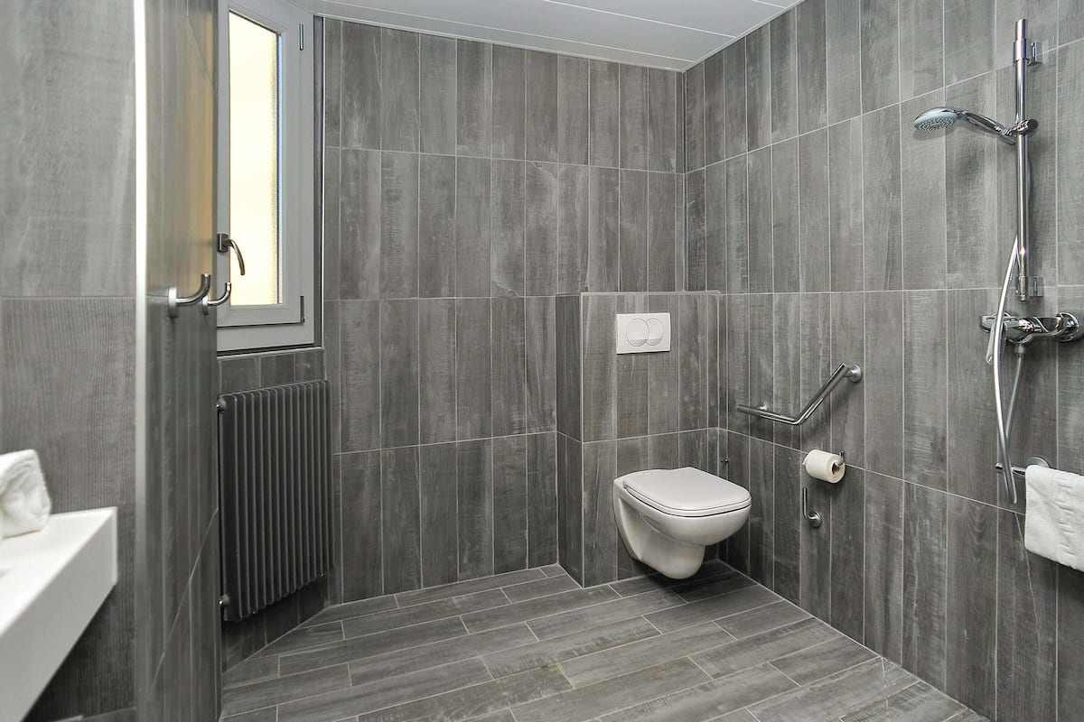 Standard Double Room, 1 Double Bed | Premium bedding, in-room safe, desk, blackout curtains