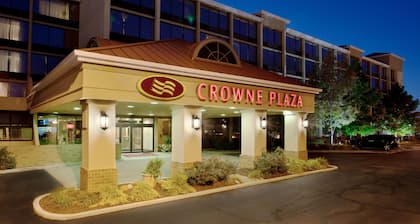 Crowne Plaza Cleveland Airport by IHG