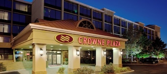 Crowne Plaza Cleveland Airport by IHG