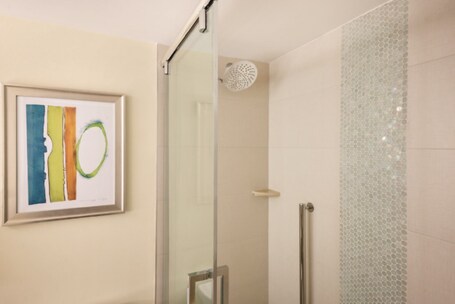 Hilton Miami Airport Blue Lagoon - Image 74