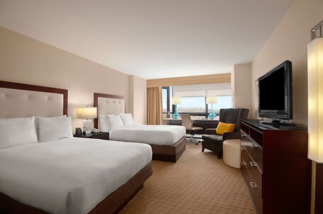 Hilton Miami Airport Blue Lagoon - Image 43