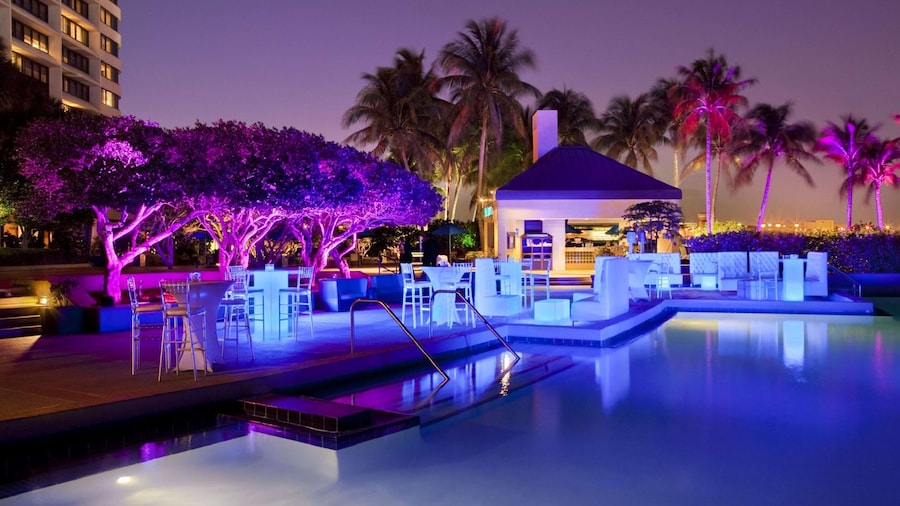 Hilton Miami Airport Blue Lagoon