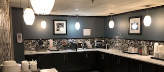 Wingate by Wyndham Baltimore BWI Airport