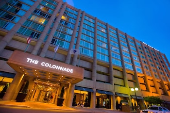 Front of property - evening/night at The Colonnade Hotel Back Bay