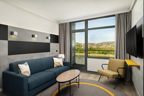 Longstay Apartment | 1 bedroom, hypo-allergenic bedding, in-room safe, desk