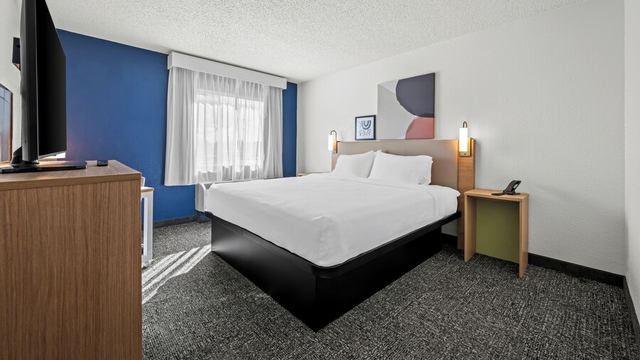 Spark by Hilton Cleveland Beachwood