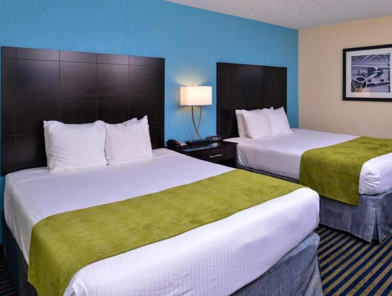 In-room safe, desk, laptop workspace, iron/ironing board