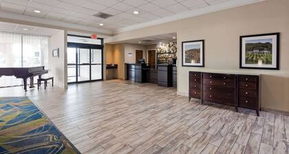 Best Western Leesburg Hotel & Conference Center