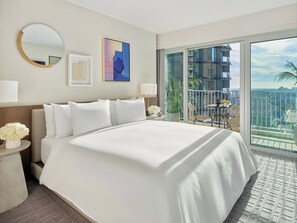 Premier Suite, 1 Bedroom, 1 King Bed (Hearing Accessible) | 1 bedroom, Egyptian cotton sheets, premium bedding, pillow-top beds