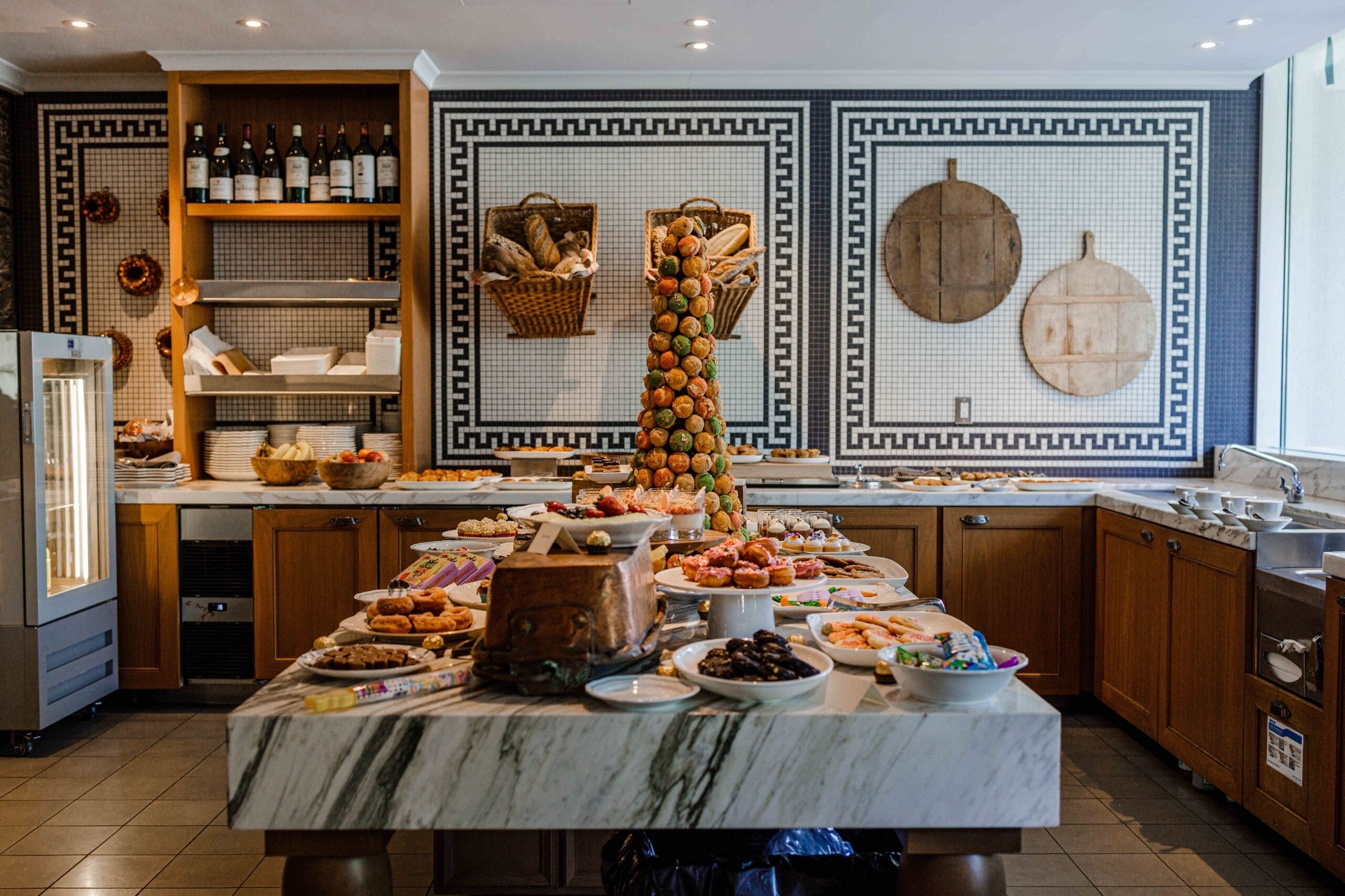 breakfast, lunch, dinner served; french cuisine, garden views