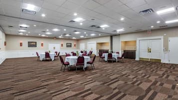 Banquet hall