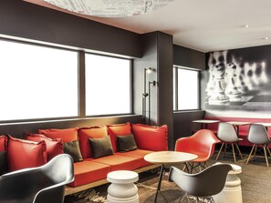 Bar (on property) - ibis Paris Porte de Bagnolet (Bagnolet)