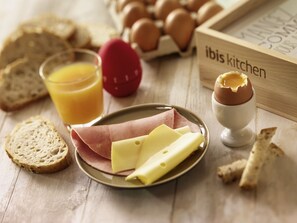 Food and drink - ibis Paris Porte de Bagnolet (Bagnolet)