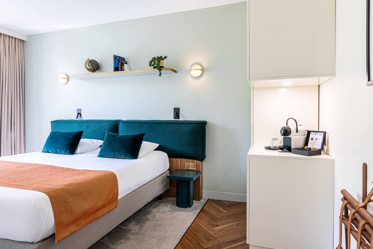Privilege Room | Premium bedding, minibar, in-room safe, desk