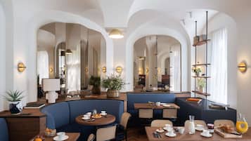 Daily buffet breakfast (EUR 19 per person)