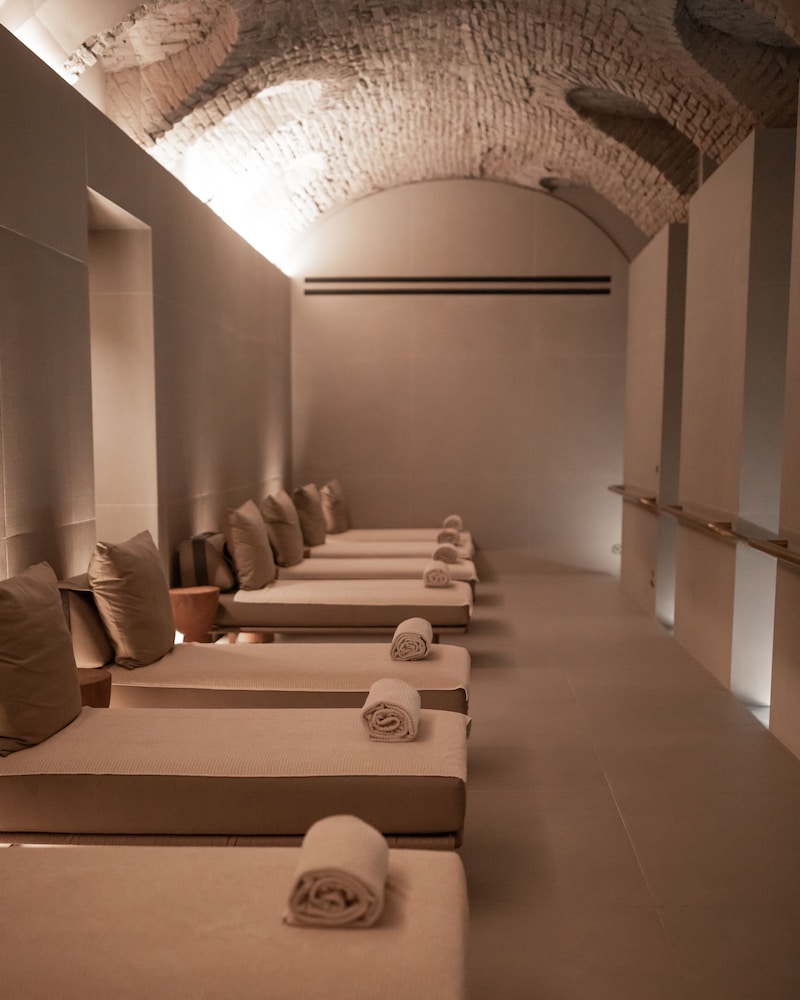 Four Seasons Hotel Milano by null Four Seasons Hotel Milano by null