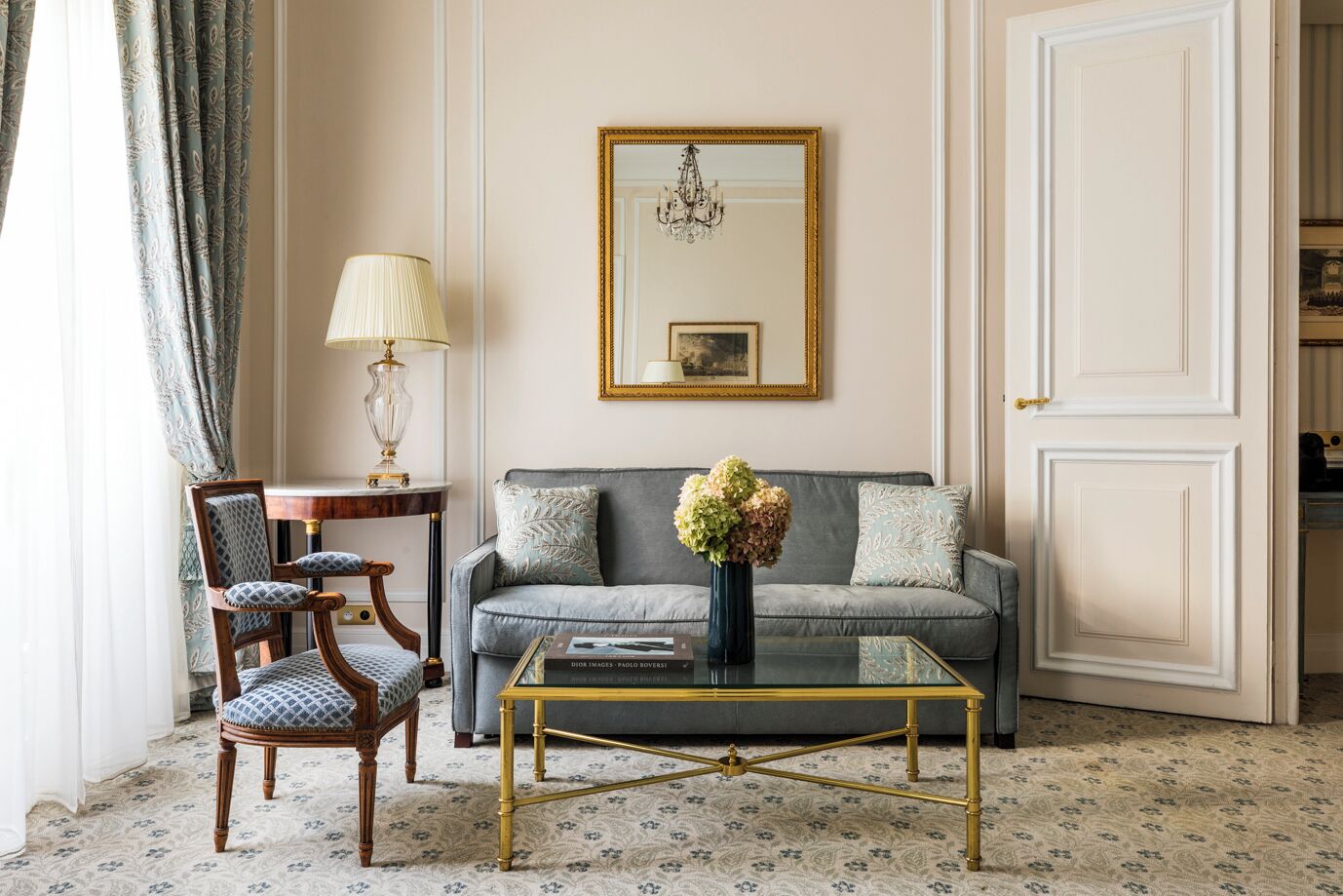 junior suite | living area | 32-inch tv with digital channels