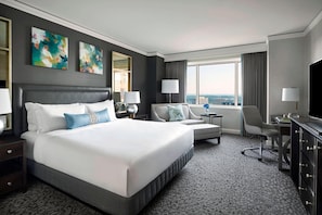Hochwertige Bettwaren, Daunenbettdecken, Pillowtop-Betten, Minibar