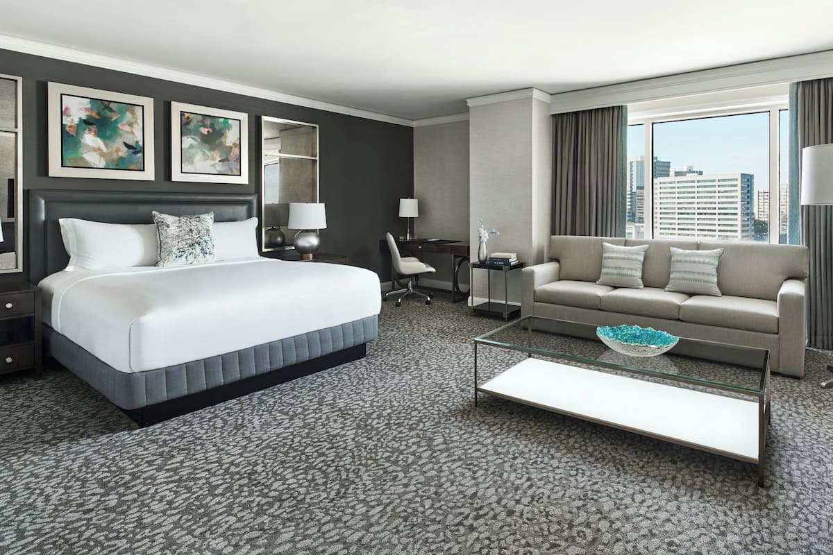 1 bedroom, premium bedding, down comforters, pillowtop beds