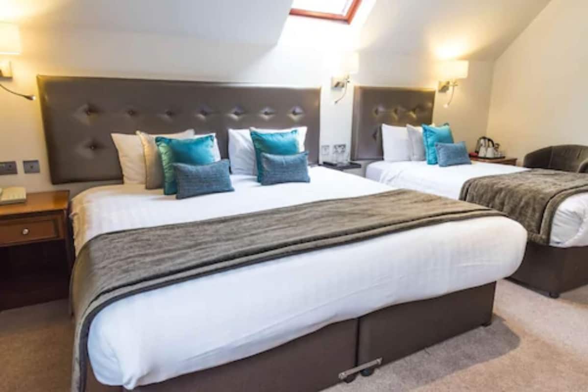 In-room safe, desk, iron/ironing board, free cots/infant beds
