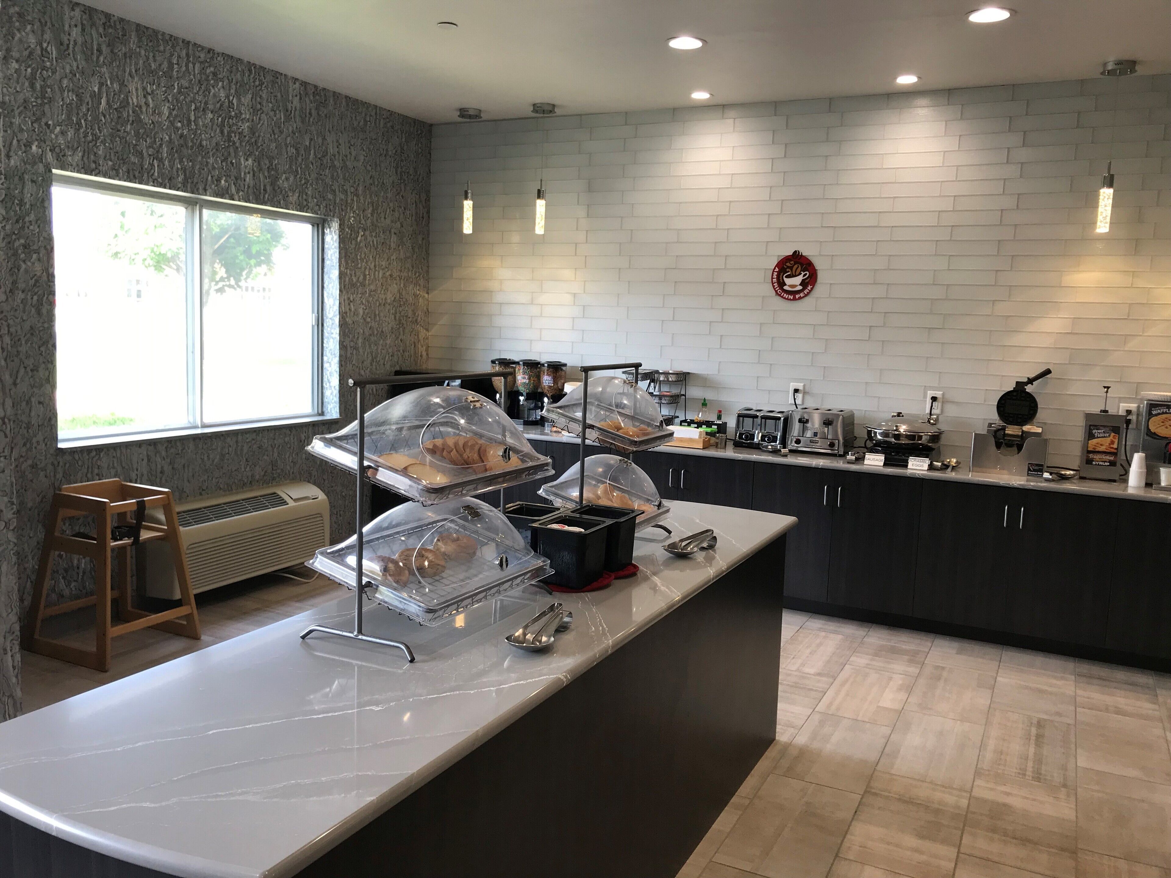 Tägliches inbegriffenes Frühstücksbuffet