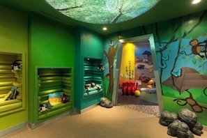 Children’s play area – indoor