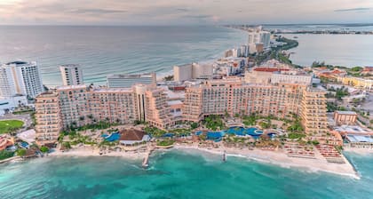 Grand Fiesta Americana Coral Beach Cancun - All Inclusive