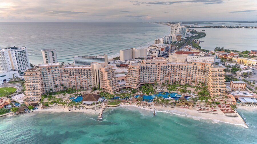 Grand Fiesta Americana Coral Beach Cancun - All Inclusive