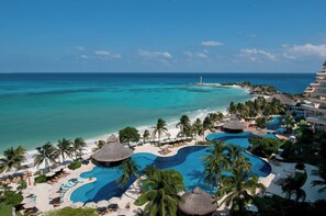4 outdoor pools, open 7:00 AM to 9:00 PM, cabanas (surcharge)