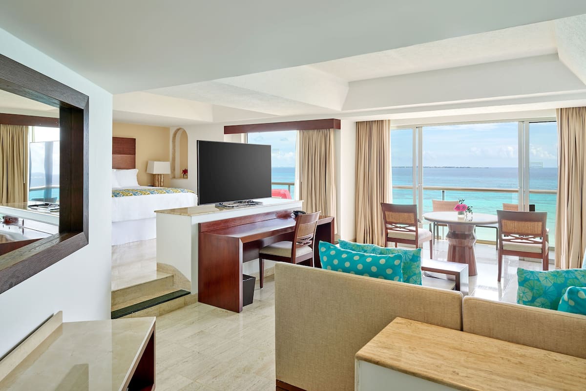 Premium bedding, down duvets, pillow-top beds, free minibar