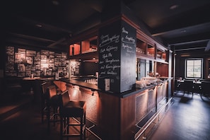 Lunch and dinner served  - elaya hotel stuttgart ludwigsburg, Trademark by Wyndham (Korntal-Munchigan)