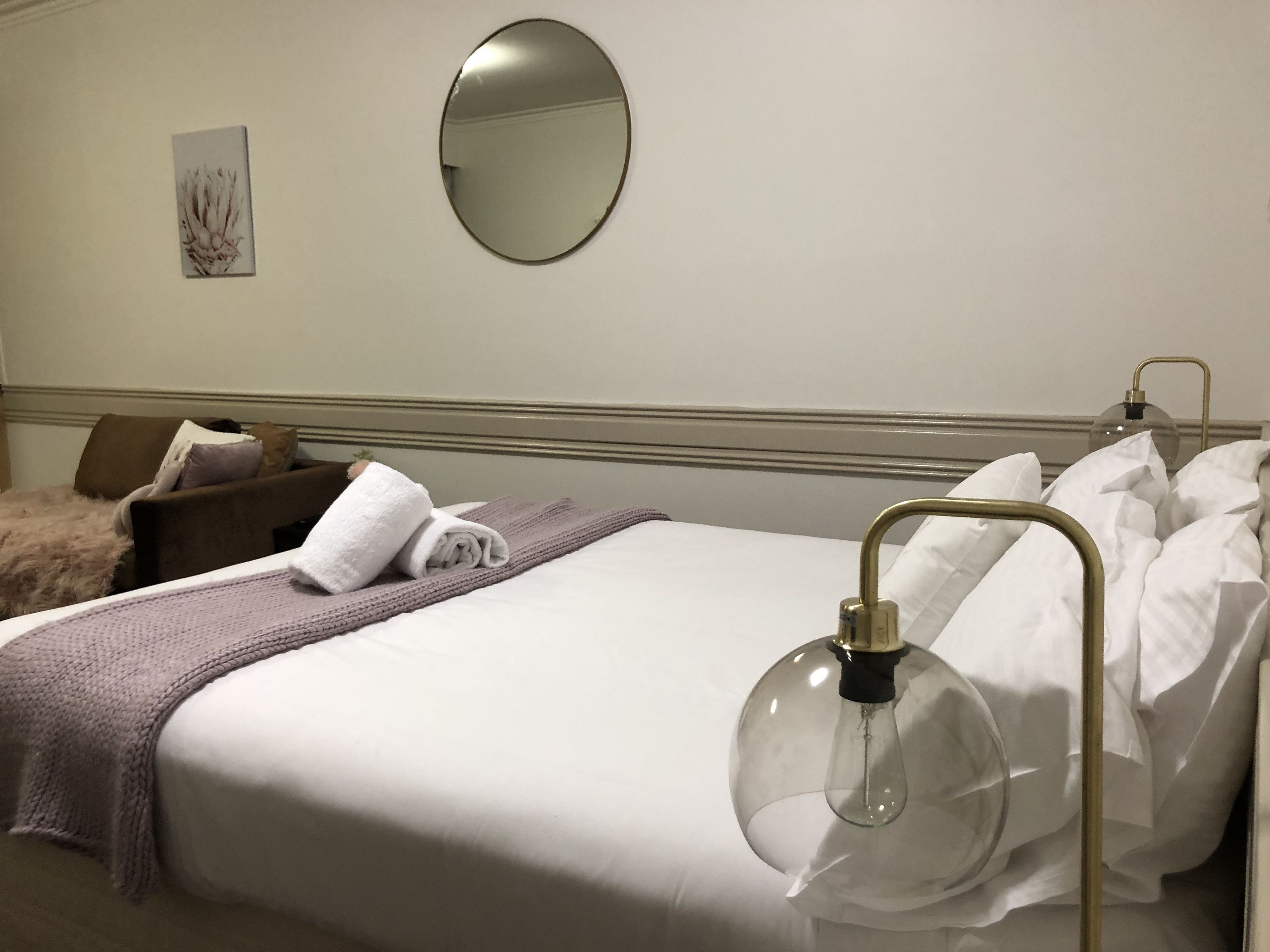 Beaumont Kew — image 13