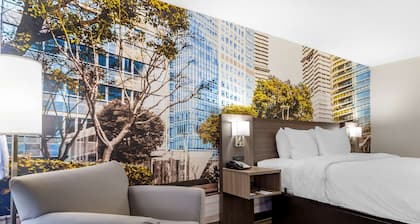 Clarion Pointe Raleigh Midtown