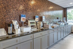 Inbegriffenes großes Frühstück