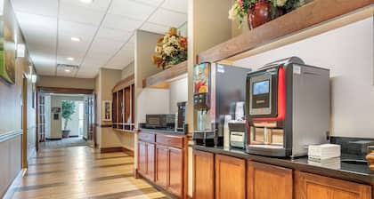 Best Western Plus Bridgeport Inn