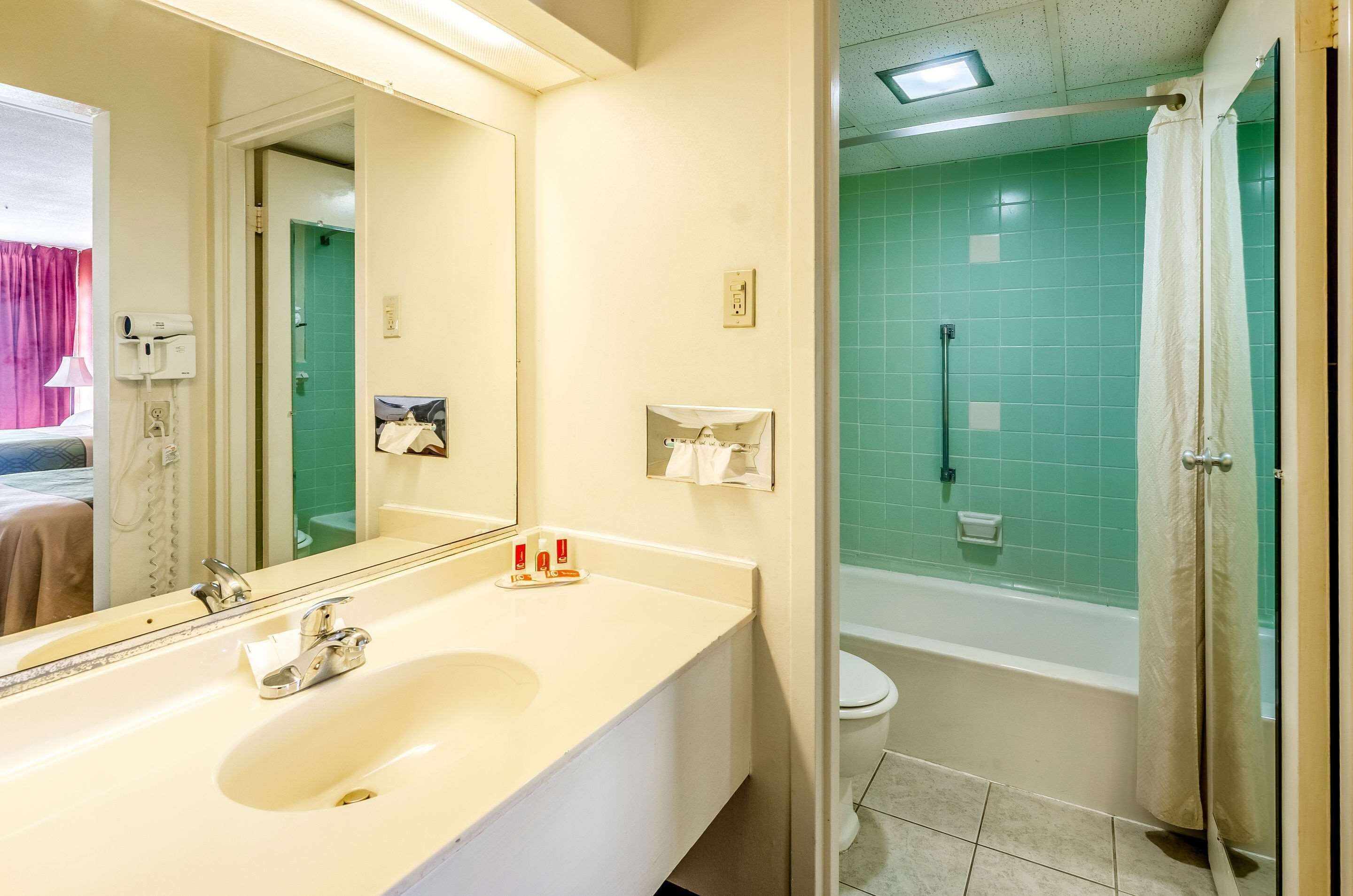 Free toiletries, hair dryer, towels