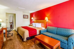Desk, iron/ironing board, rollaway beds, free WiFi