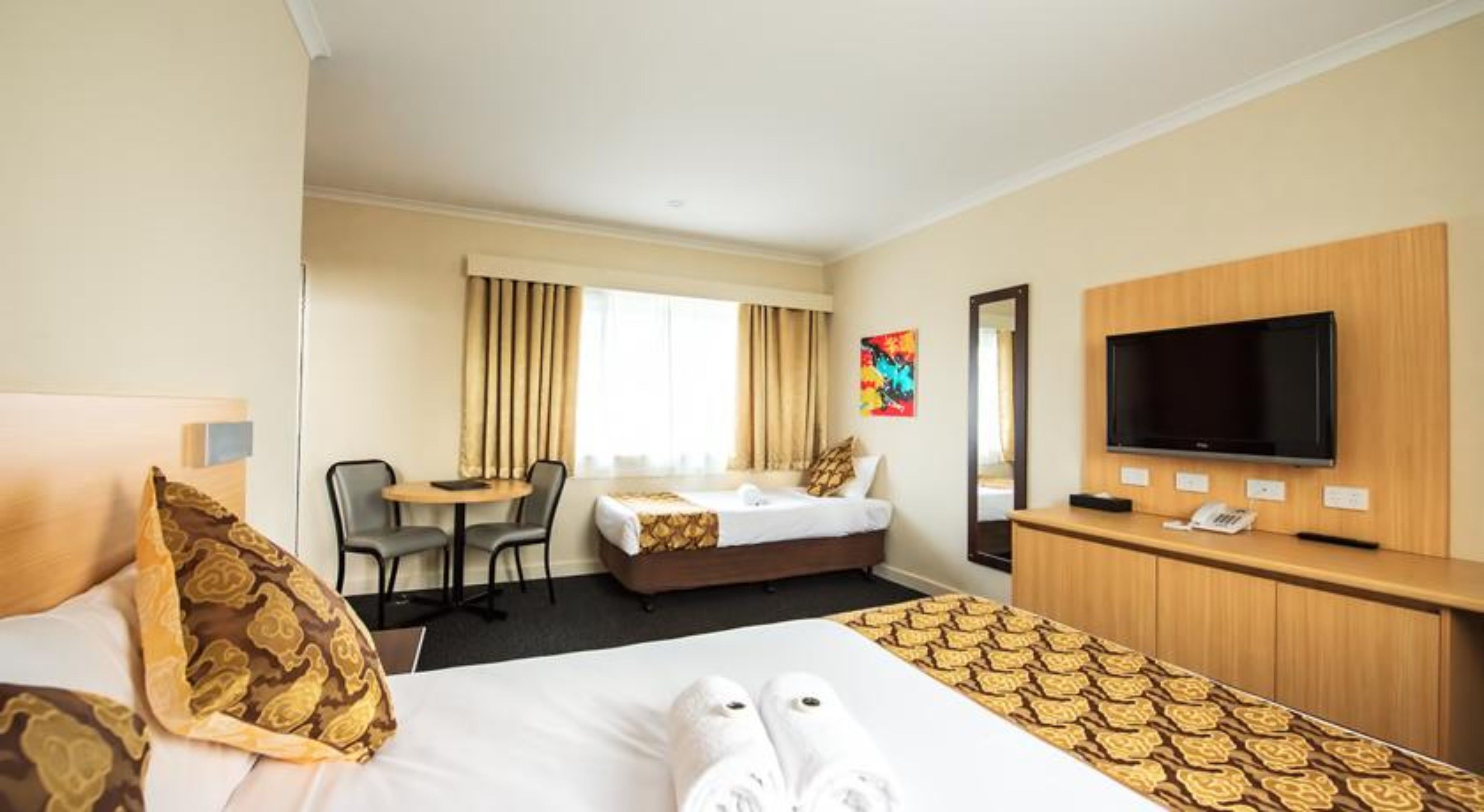 Photo - Mahoneys Motor Inn