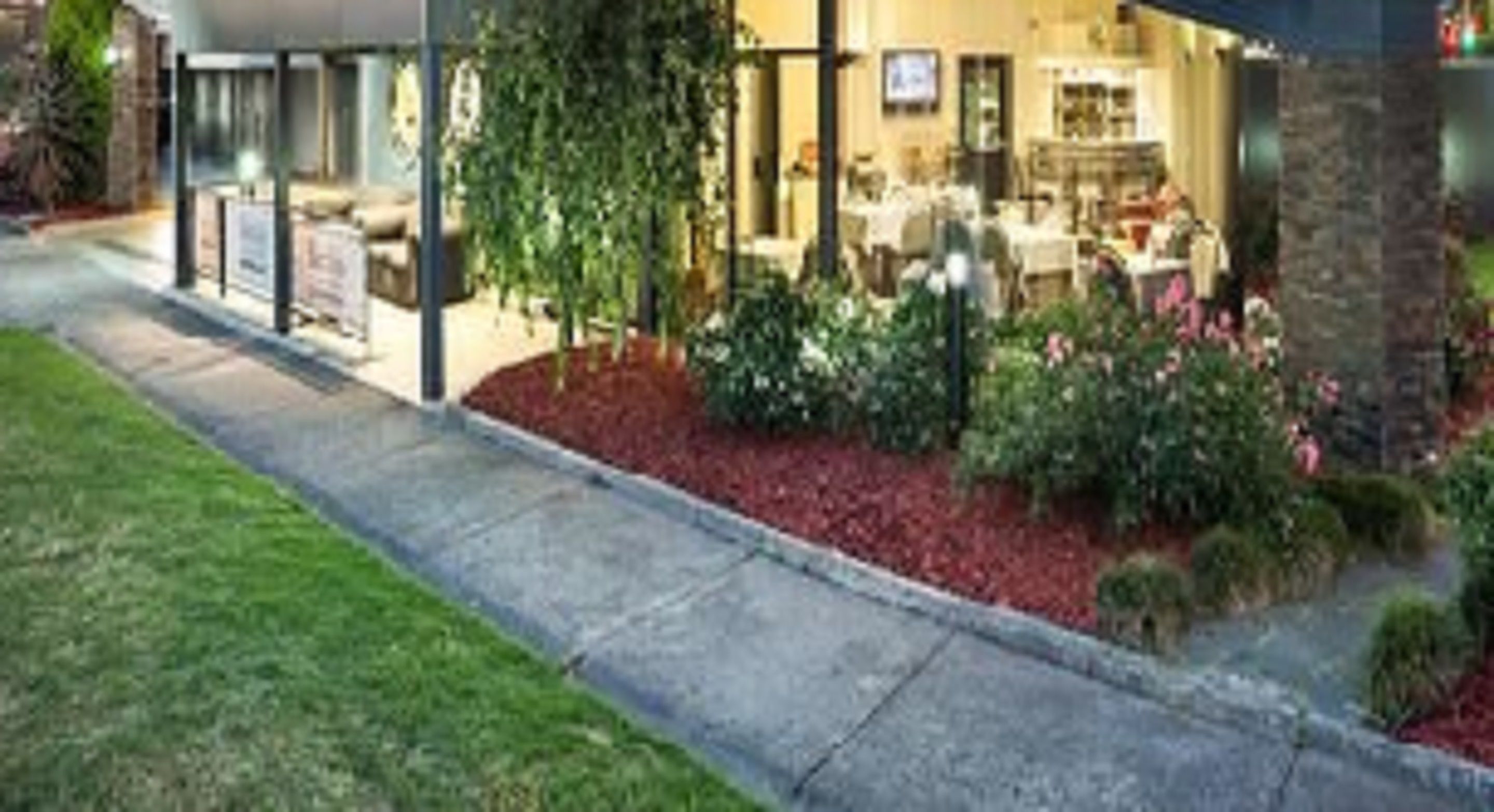 Photo - Mahoneys Motor Inn