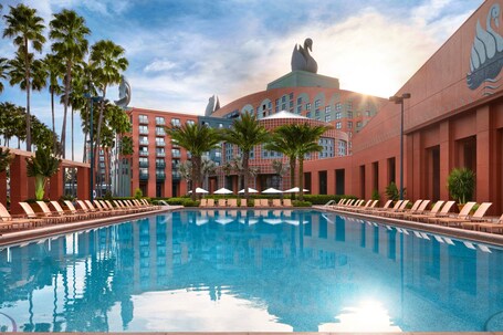 Walt Disney World Dolphin - Image 99