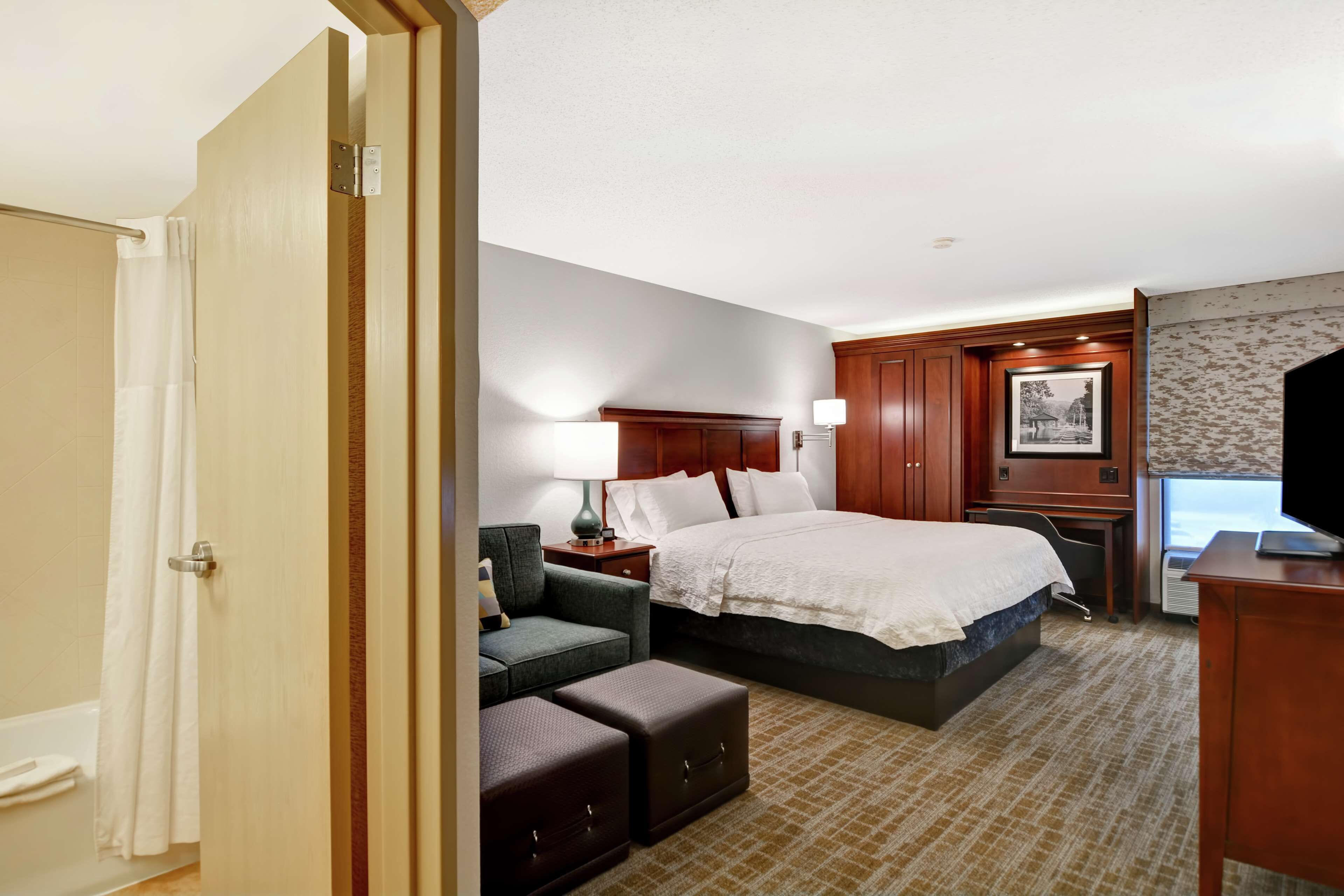 room, 1 king bed with sofa bed (study) | premium bedding, tempur-pedic beds, in-room safe, desk