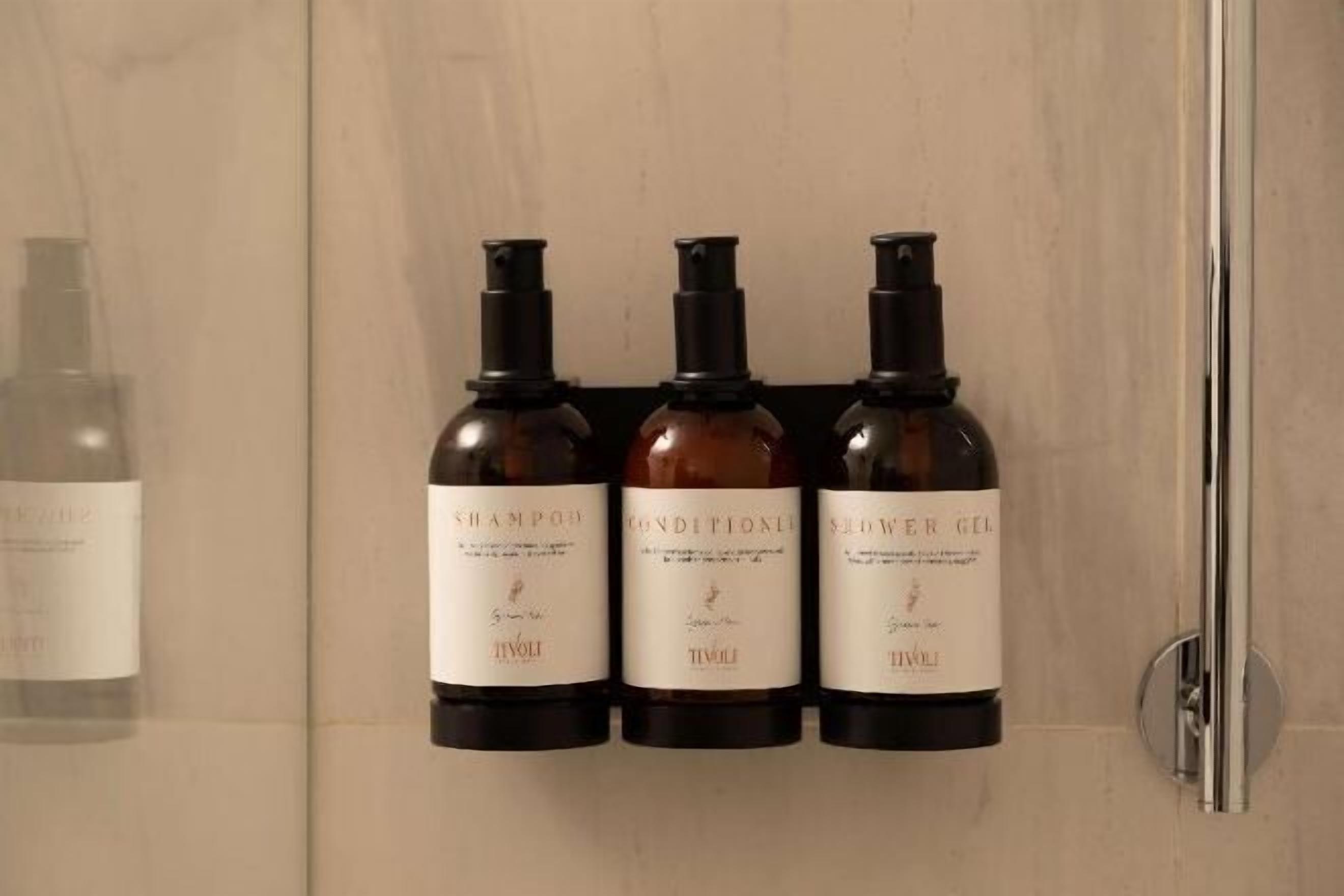 Bathroom amenities