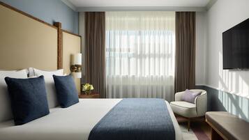 Hypo-allergenic bedding, down duvets, minibar, in-room safe