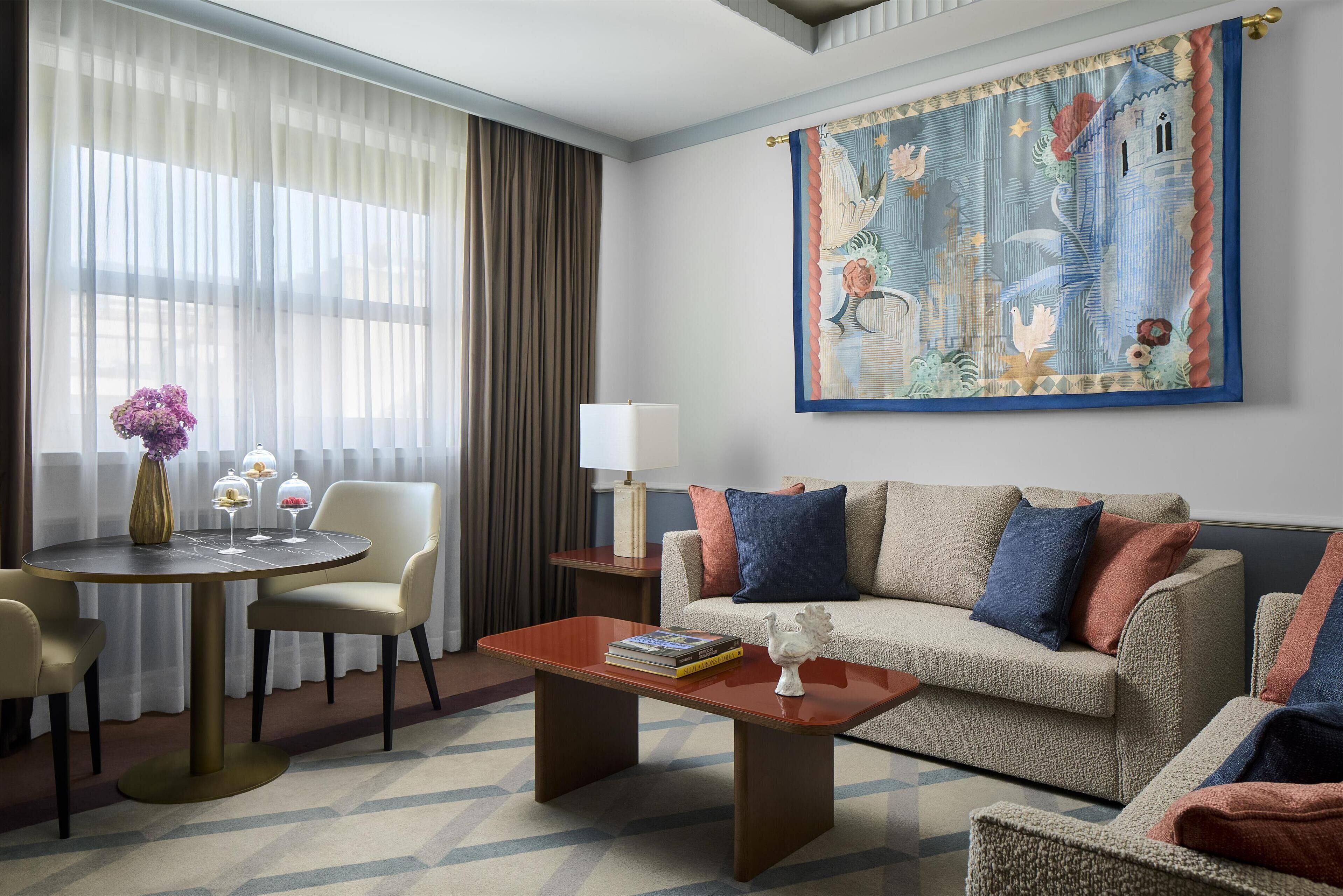 防过敏的被褥、羽绒被、迷你吧、客房内保险箱