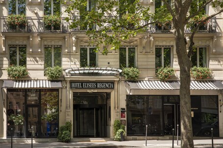 Hotel Elysees Regencia - Image 12
