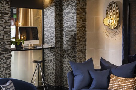 Hotel Elysees Regencia - Image 54