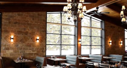 Northern Lights Inn Rugby