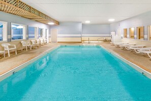 Piscine intérieure