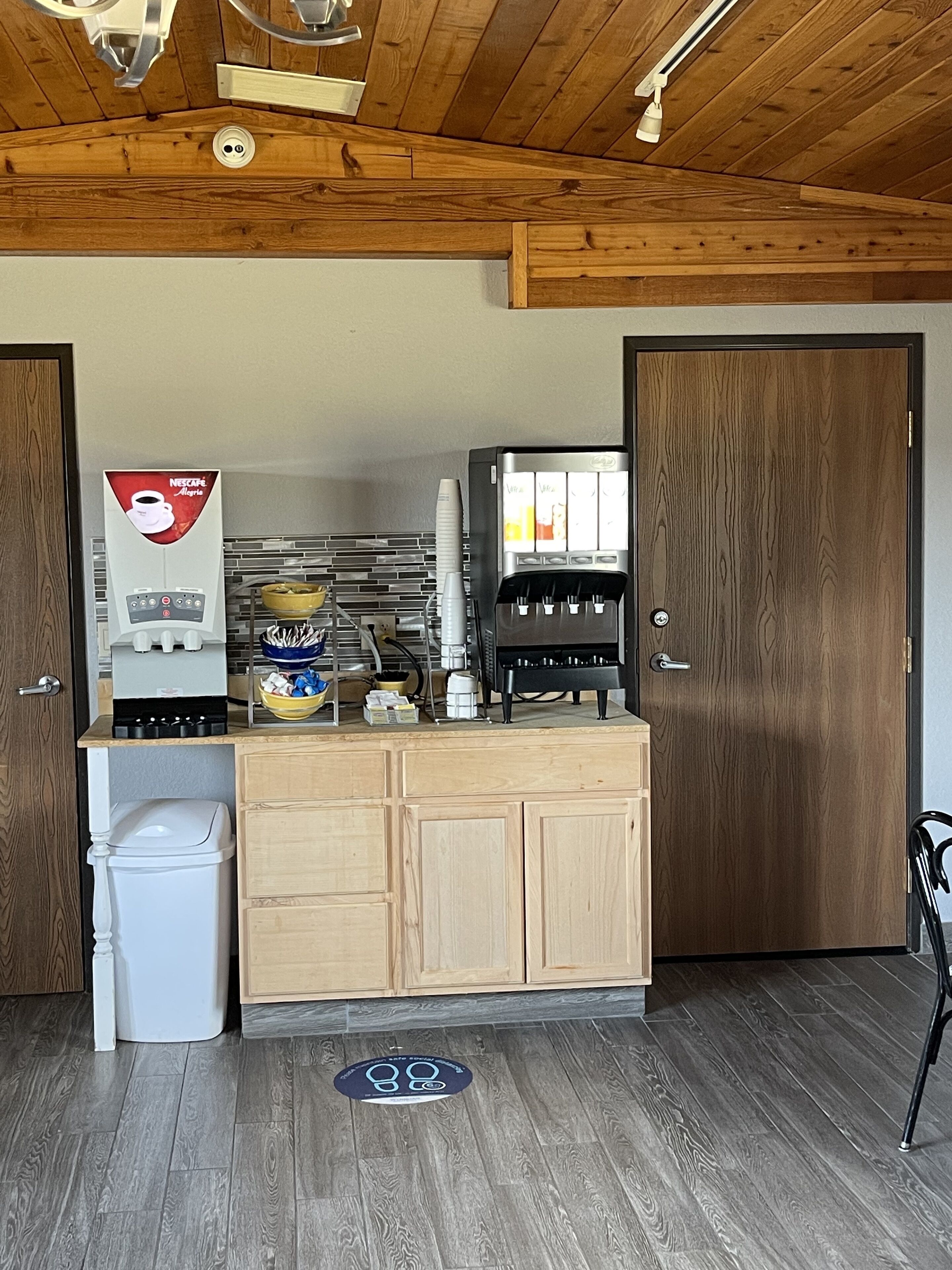 Free daily on-the-go breakfast