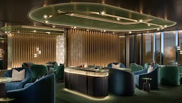2 bars/lounges, poolside bar